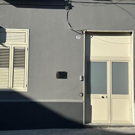 Holiday House Fifteen Catania Bagian luar foto