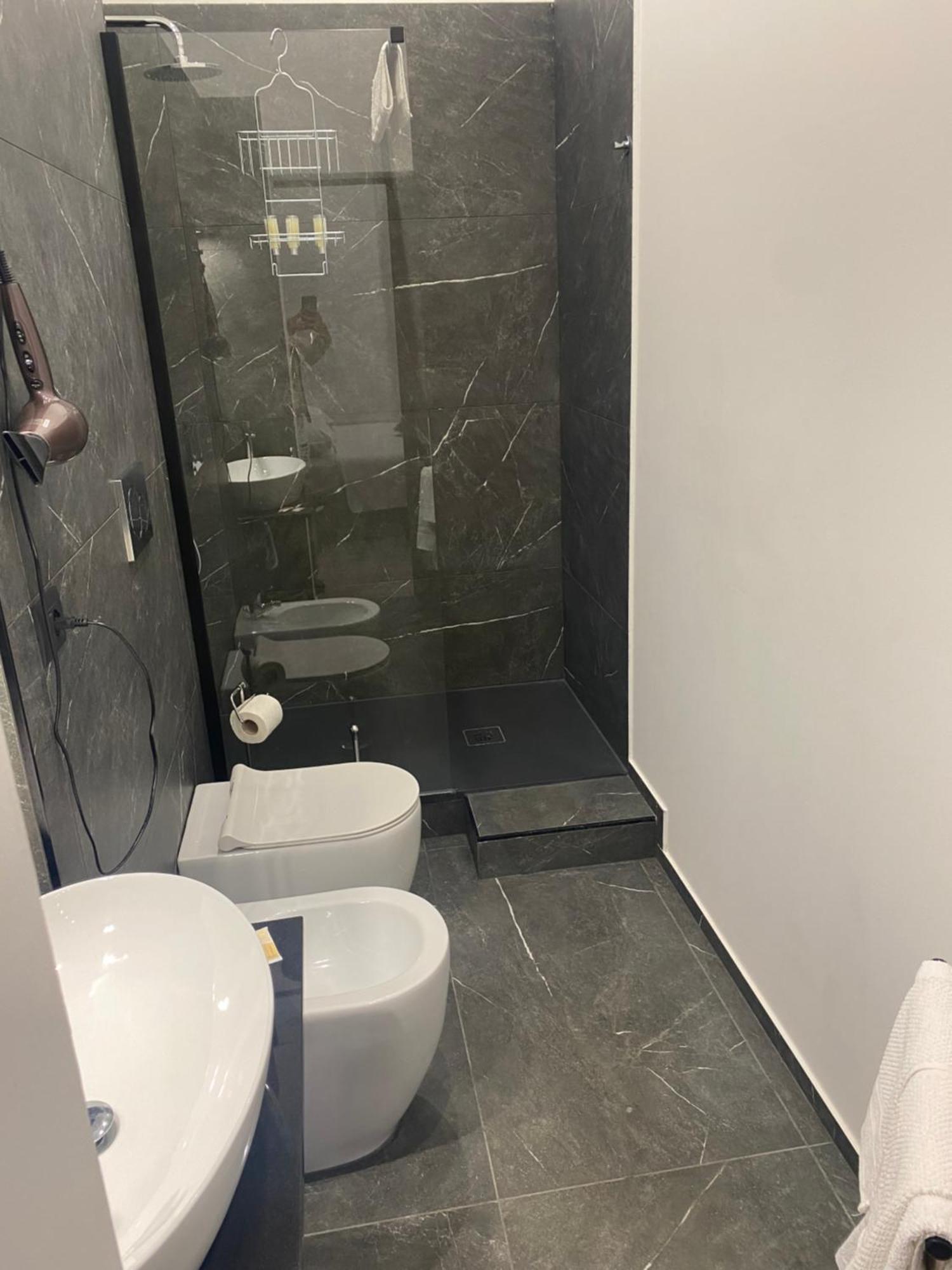 Holiday House Fifteen Catania Bagian luar foto