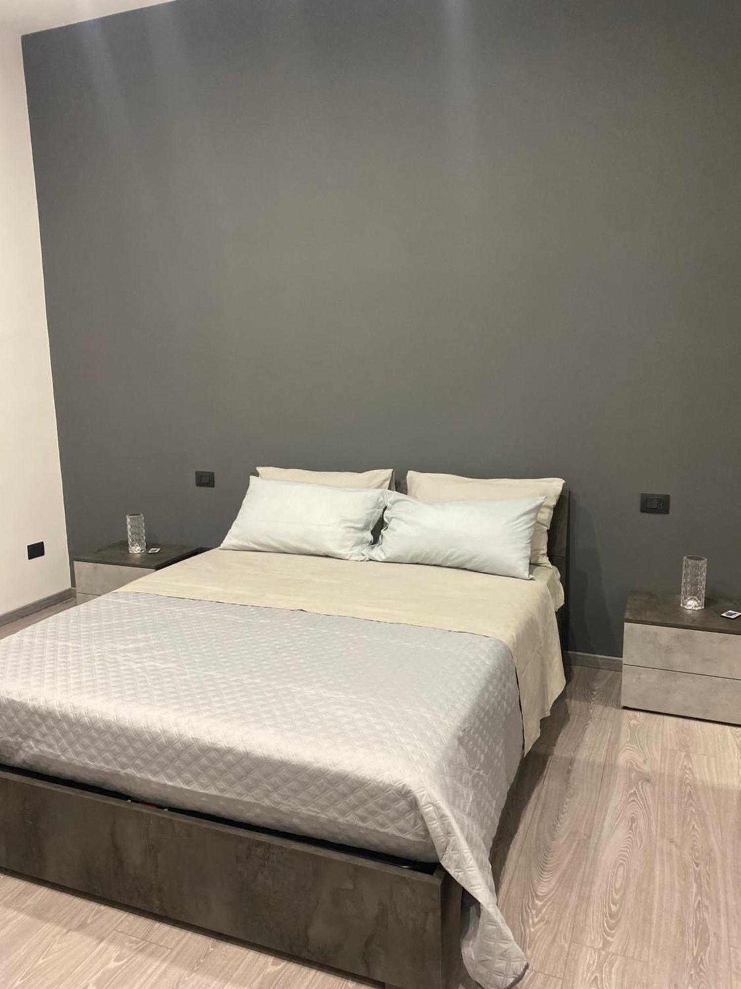 Holiday House Fifteen Catania Bagian luar foto